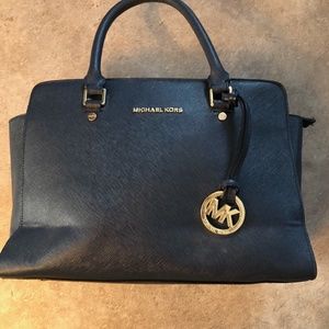 Sold**Michael Kors bag